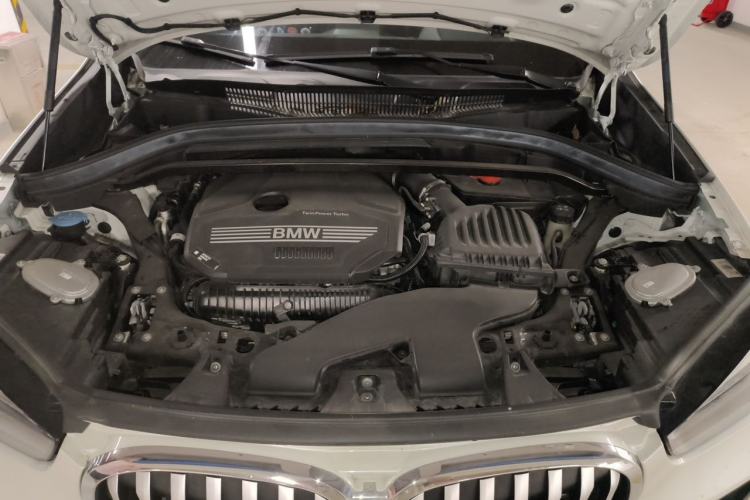 Used BMW X1 2022 sDrive25Li Leading Model Engine Bay