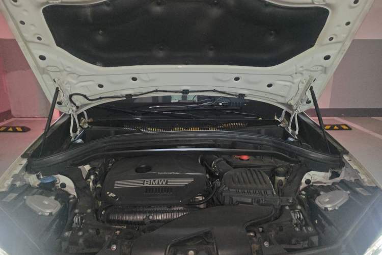 Used BMW X1 2022 sDrive25Li Leading Model Engine Bay