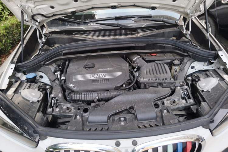 Used BMW X1 2022 sDrive25Li Leading Model Engine Bay