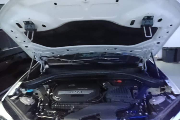 Used BMW X1 2022 sDrive25Li Leading Model Engine Bay