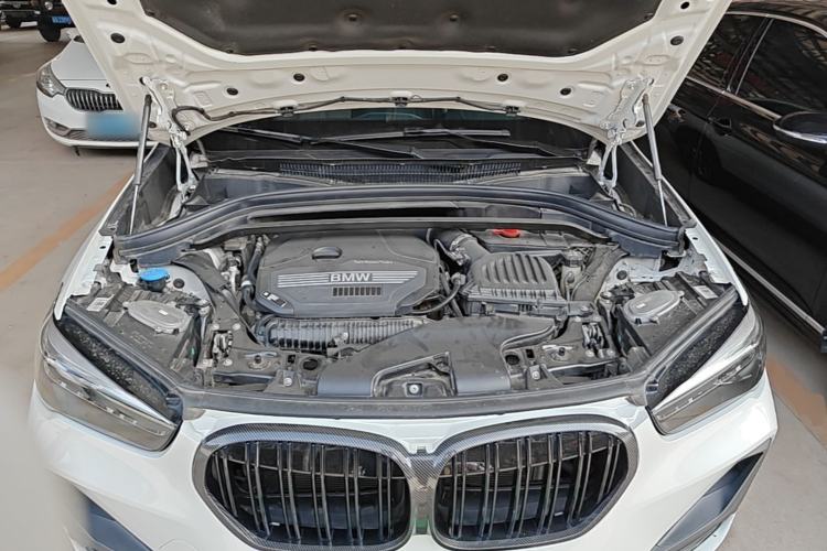 Used BMW X1 2022 sDrive25Li Leading Model Engine Bay
