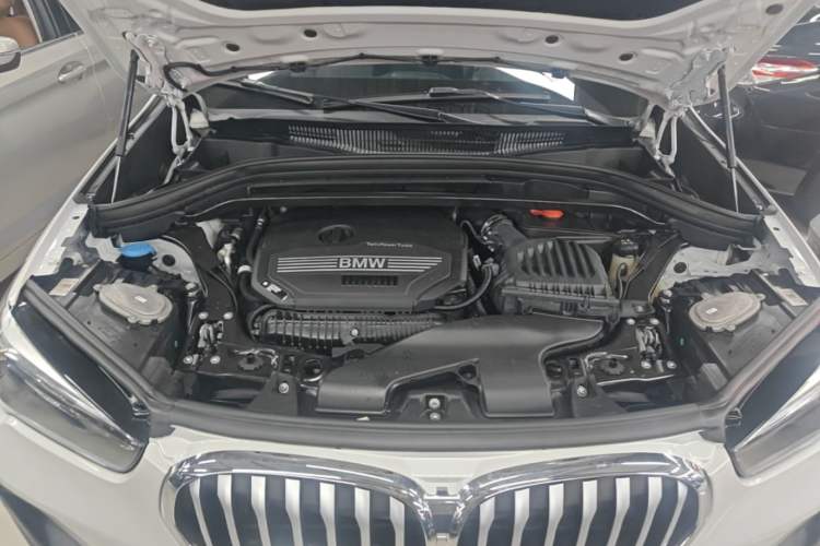 Used BMW X1 2022 sDrive25Li Leading Model Engine Bay