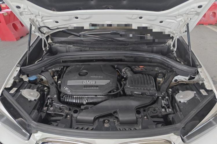 Used BMW X1 2022 sDrive25Li Leading Model Engine Bay
