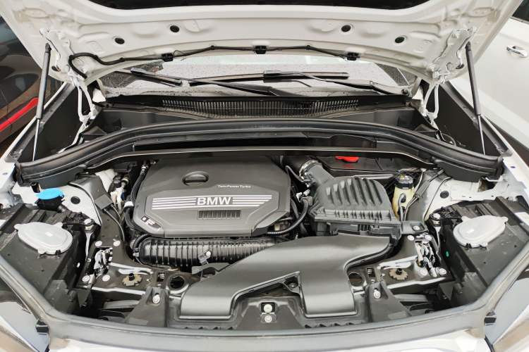 Used BMW X1 2022 sDrive25Li Leading Model Engine Bay