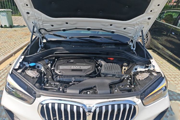 Used BMW X1 2022 sDrive25Li Leading Model Engine Bay