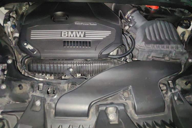 Used BMW X1 2022 sDrive25Li Leading Model Engine Bay