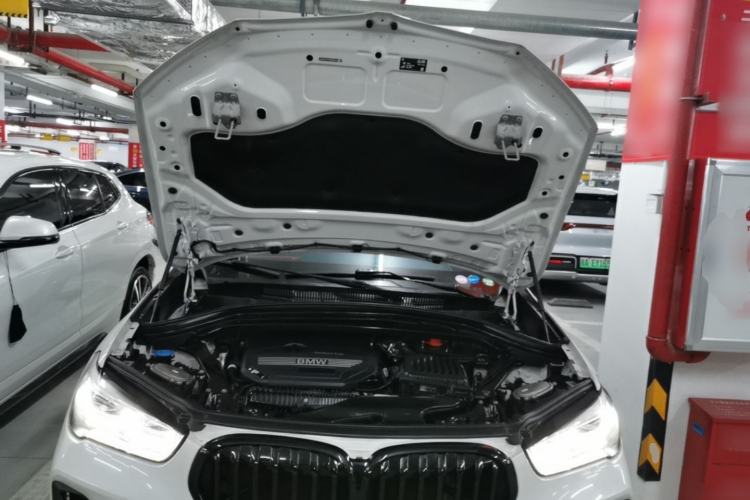 Used BMW X1 2022 sDrive25Li Leading Model Engine Bay