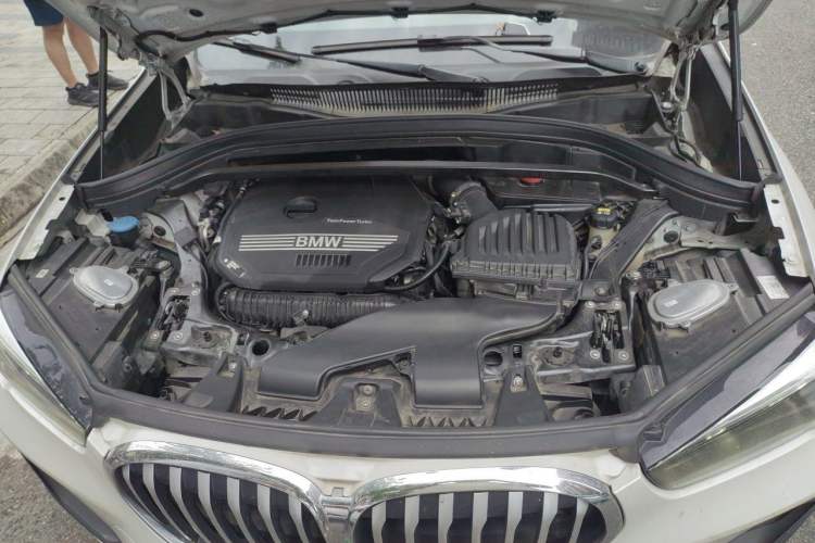 Used BMW X1 2022 sDrive25Li Leading Model Engine Bay