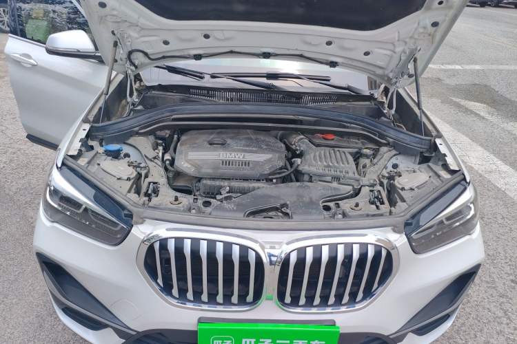 Used BMW X1 2022 sDrive20Li Fashion Model Engine Bay