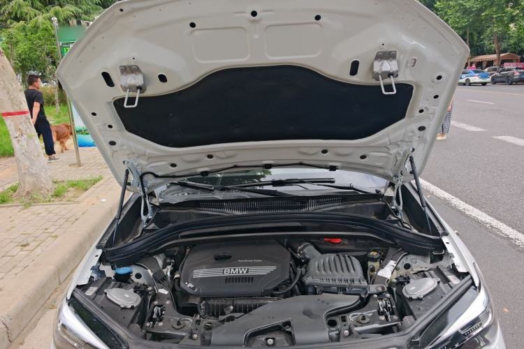 Used BMW X1 2022 sDrive20Li Fashion Model Engine Bay