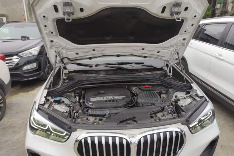 Used BMW X1 2022 sDrive25Li Leading Model Engine Bay