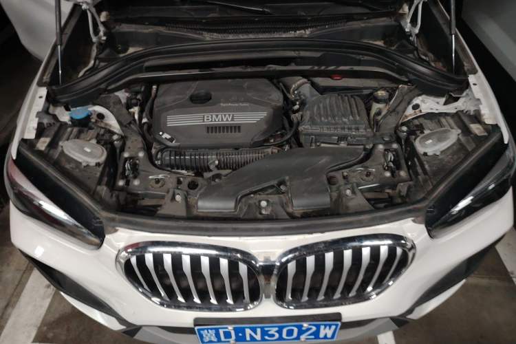 Used BMW X1 2022 sDrive25Li Leading Model Engine Bay
