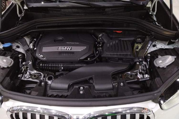 Used BMW X1 2022 sDrive25Li Leading Model Engine Bay