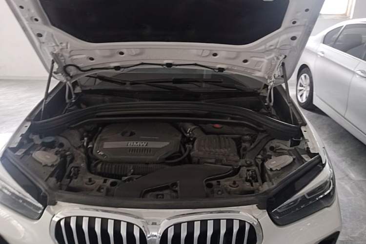 Used BMW X1 2022 sDrive25Li Leading Model Engine Bay