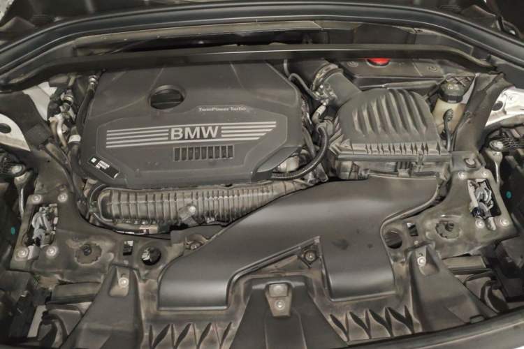Used BMW X1 2022 sDrive25Li Leading Model Engine Bay