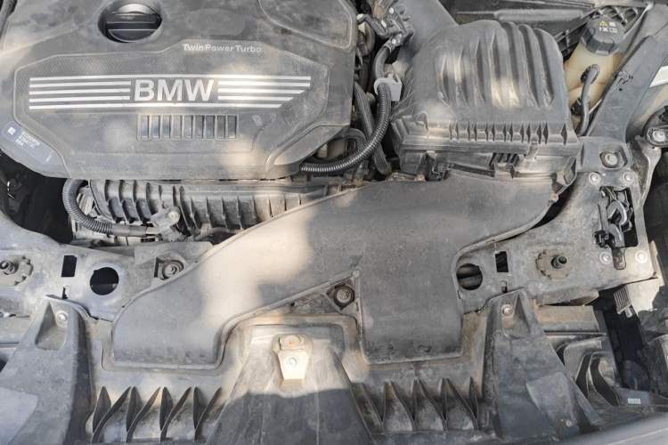 Used BMW X1 2022 sDrive20Li Fashion Model Engine Bay