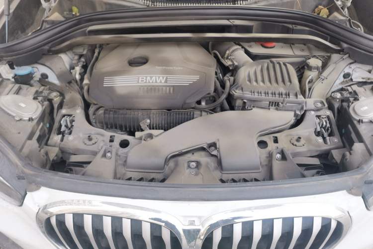 Used BMW X1 2022 sDrive25Li Leading Model Engine Bay