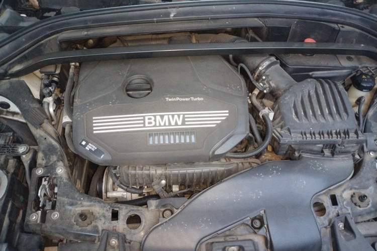 Used BMW X1 2022 sDrive20Li Fashion Model Engine Bay