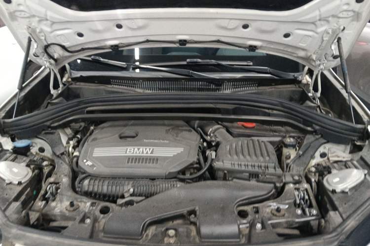 Used BMW X1 2022 sDrive25Li Leading Model Engine Bay