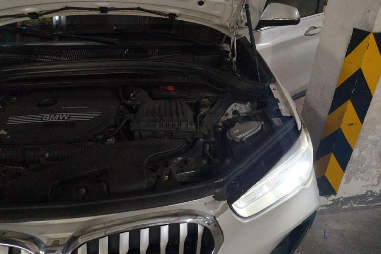 Used BMW X1 2022 sDrive25Li Leading Model Engine Bay Left