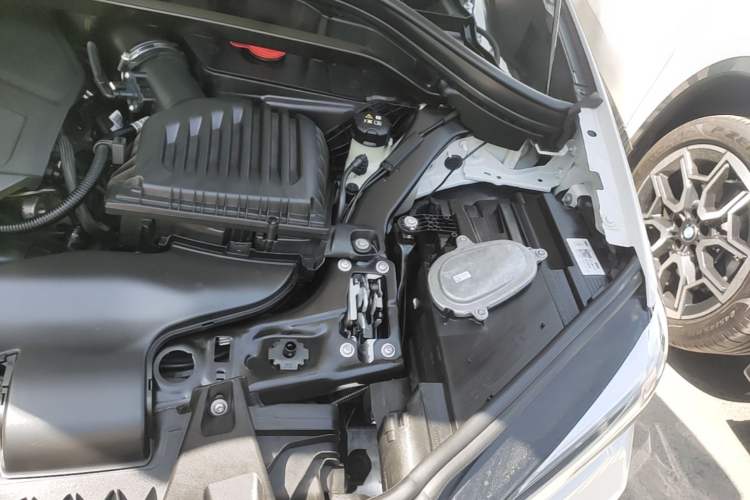 Used BMW X1 2022 sDrive25Li Leading Model Engine Bay Left