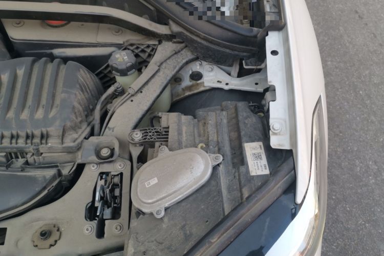 Used BMW X1 2022 sDrive25Li Leading Model Engine Bay Left