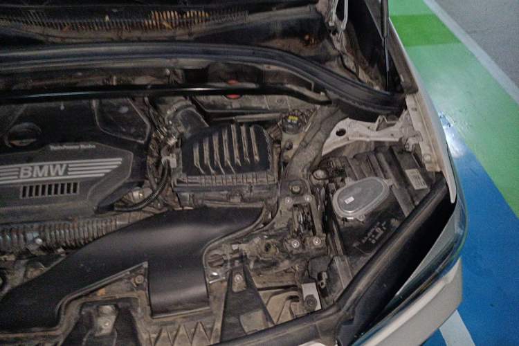 Used BMW X1 2022 sDrive25Li Leading Model Engine Bay Left