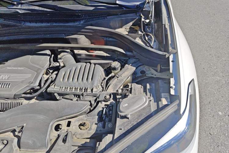 Used BMW X1 2022 sDrive25Li Leading Model Engine Bay Left