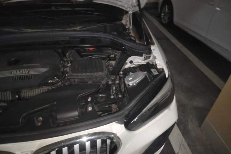 Used BMW X1 2022 sDrive25Li Leading Model Engine Bay Left