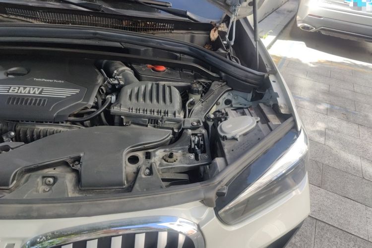 Used BMW X1 2022 sDrive20Li Fashion Model Engine Bay Left
