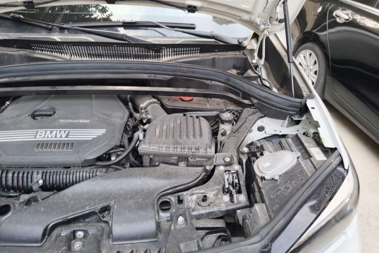 Used BMW X1 2022 sDrive25Li Leading Model Engine Bay Left