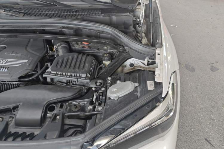 Used BMW X1 2022 sDrive25Li Leading Model Engine Bay Left