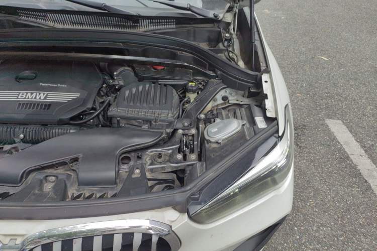 Used BMW X1 2022 sDrive25Li Leading Model Engine Bay Left