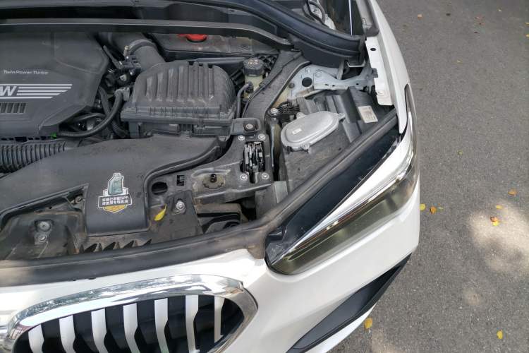Used BMW X1 2022 sDrive25Li Leading Model Engine Bay Left
