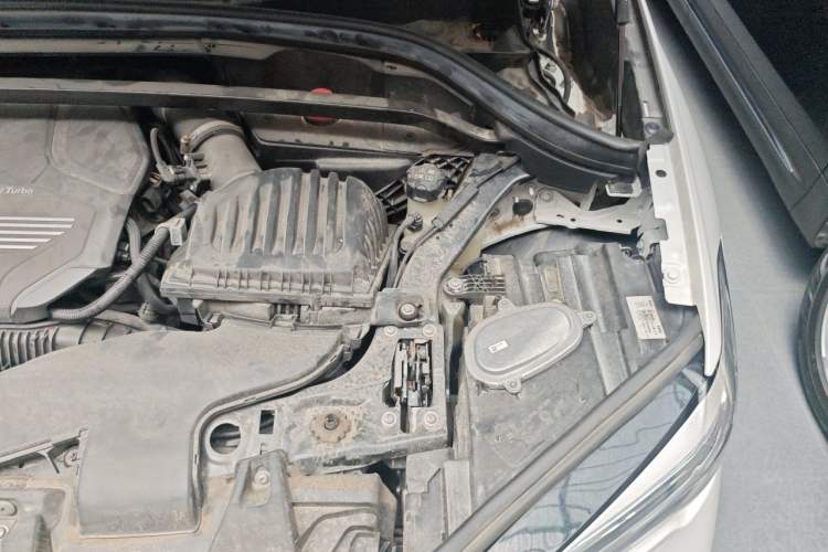 Used BMW X1 2022 sDrive25Li Leading Model Engine Bay Left