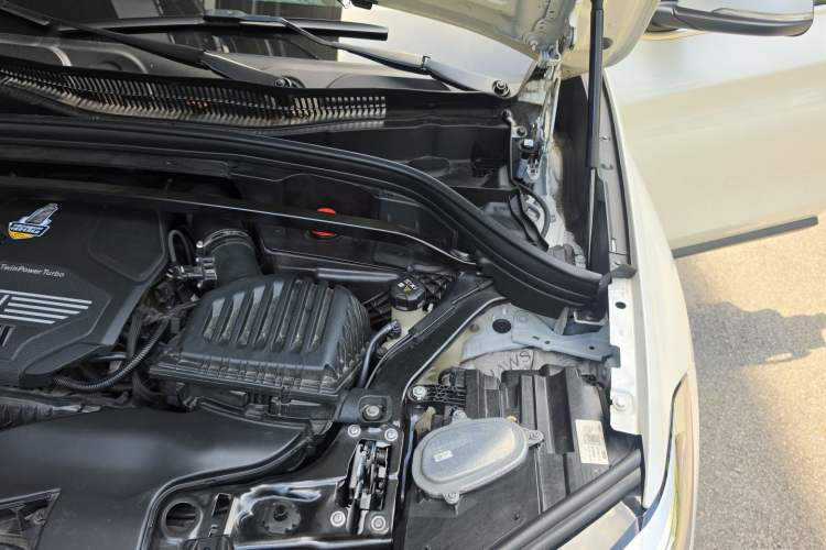 Used BMW X1 2022 sDrive20Li Fashion Model Engine Bay Left