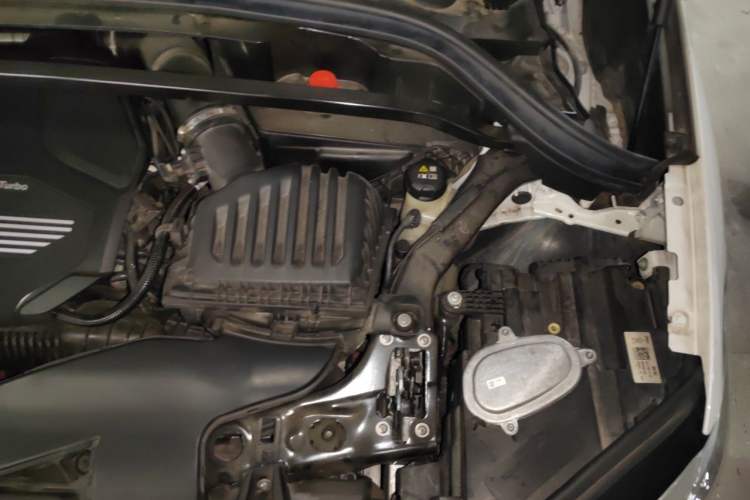 Used BMW X1 2022 sDrive25Li Leading Model Engine Bay Left