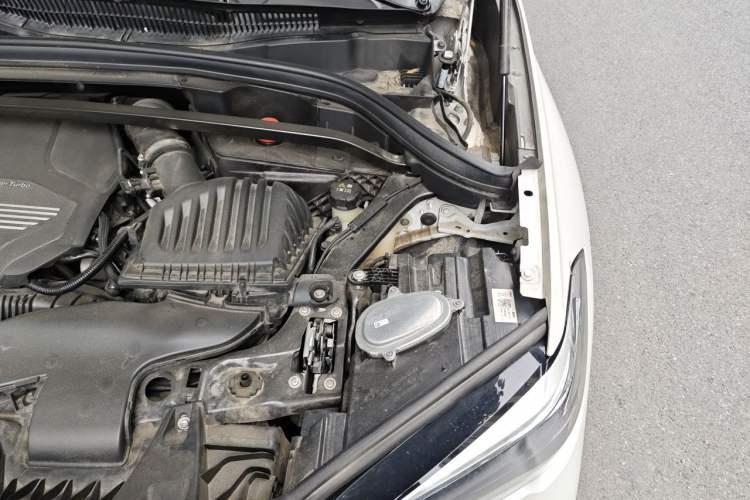 Used BMW X1 2022 sDrive25Li Leading Model Engine Bay Left