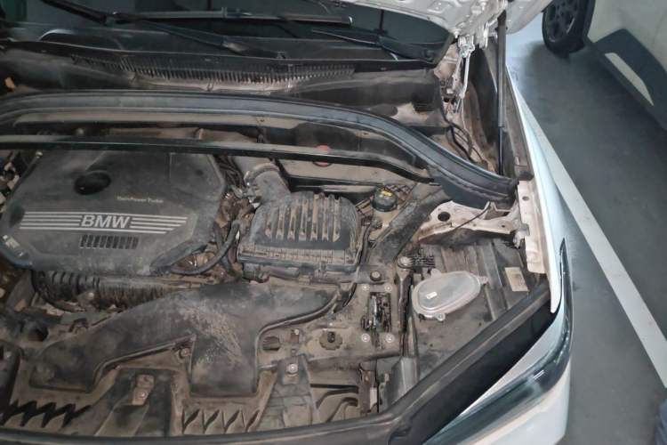 Used BMW X1 2022 sDrive20Li Fashion Model Engine Bay Left