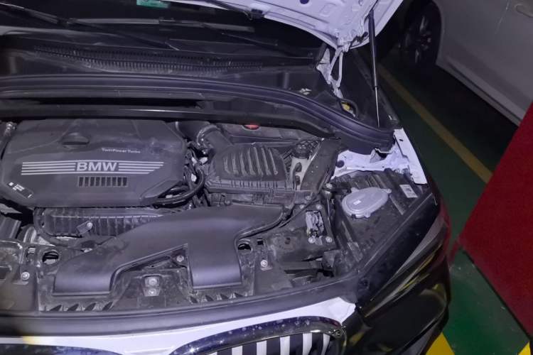 Used BMW X1 2022 sDrive20Li Fashion Model Engine Bay Left