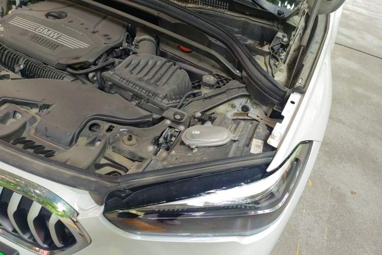 Used BMW X1 2022 sDrive25Li Leading Model Engine Bay Left