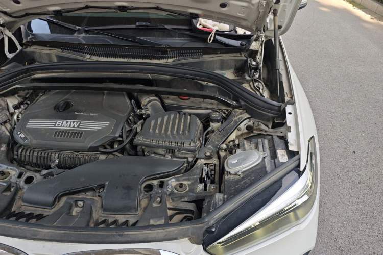 Used BMW X1 2022 sDrive25Li Leading Model Engine Bay Left