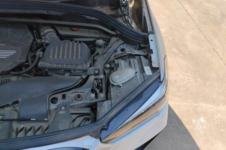 Used BMW X1 2022 xDrive25Li Luxury Model Engine Bay Left