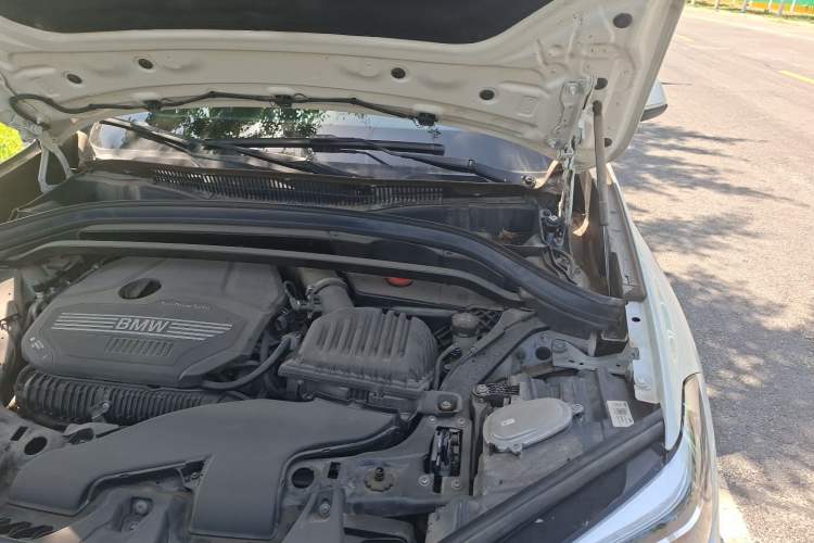 Used BMW X1 2022 sDrive25Li Leading Model Engine Bay Left