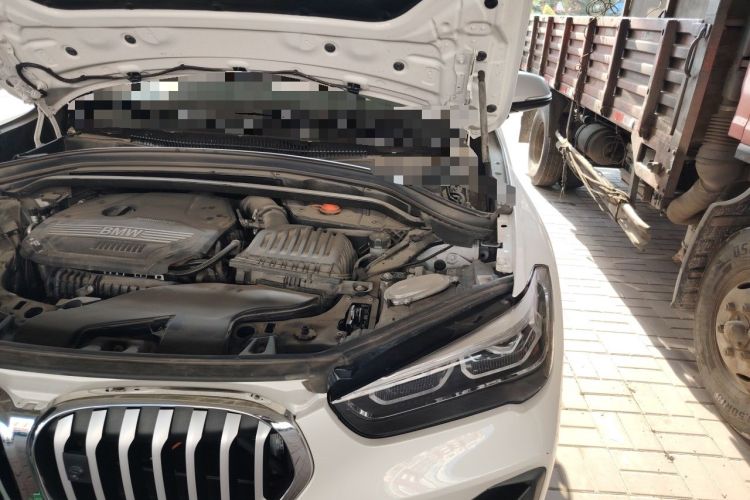 Used BMW X1 2022 sDrive20Li Fashion Model Engine Bay Left