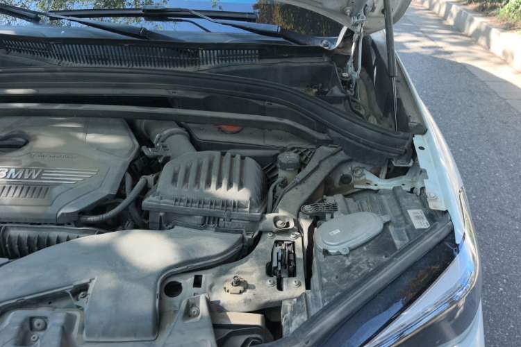 Used BMW X1 2022 sDrive20Li Fashion Model Engine Bay Left