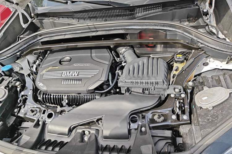 Used BMW X1 2022 sDrive25Li Leading Model Engine Bay