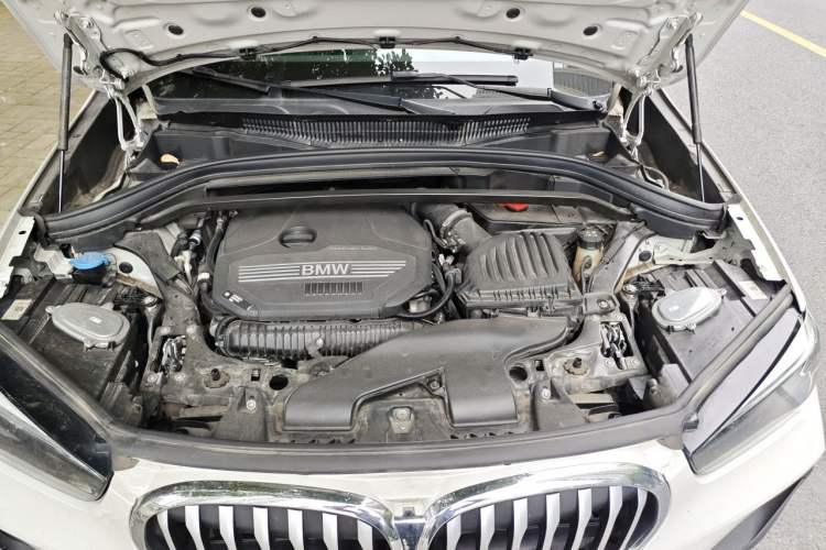 Used BMW X1 2022 sDrive25Li Leading Model Engine Bay