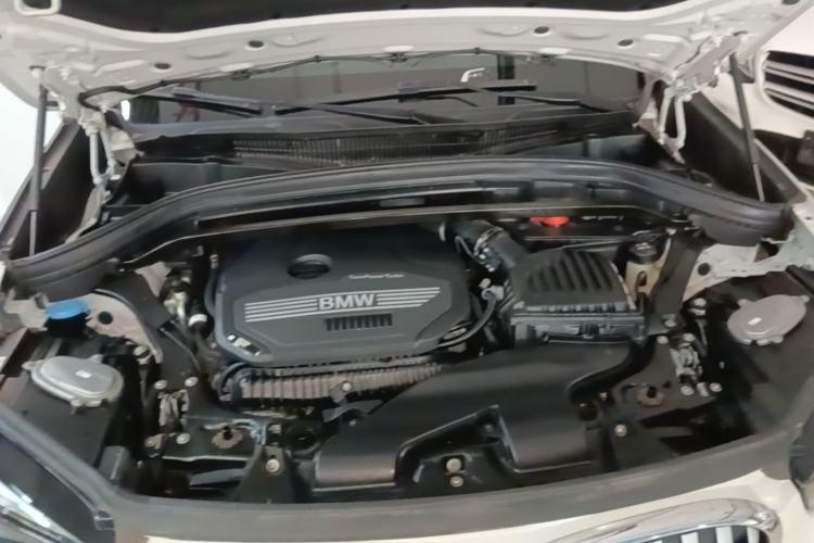 Used BMW X1 2022 sDrive25Li Leading Model Engine Bay