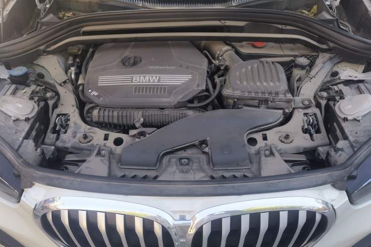 Used BMW X1 2022 sDrive25Li Leading Model Engine Bay